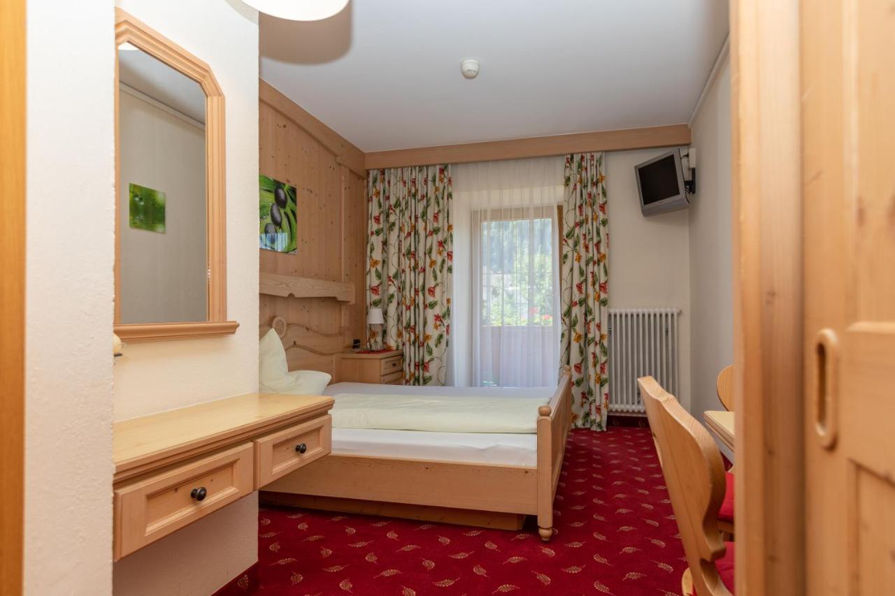 Hotel Garni Elisabeth Zell am Ziller Exterior foto