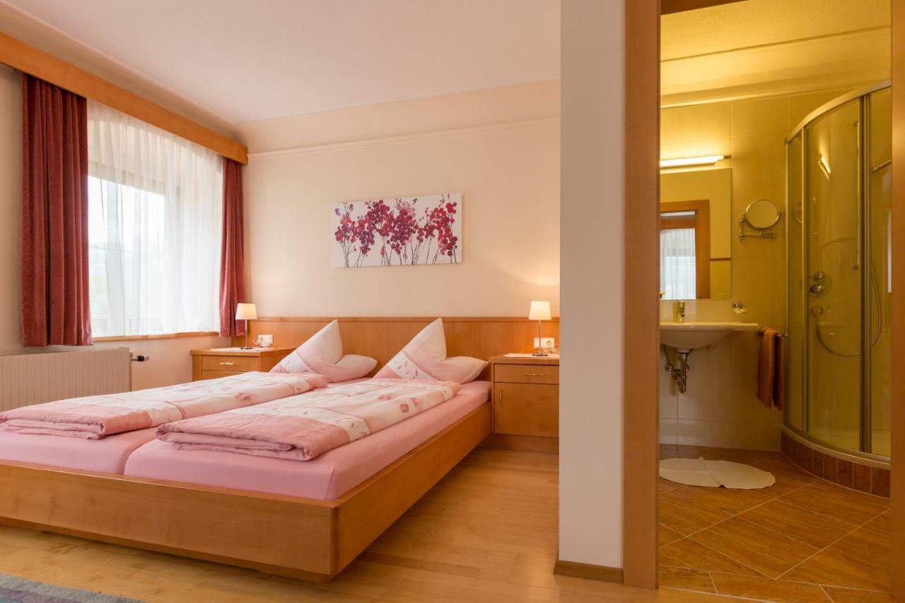 Hotel Garni Elisabeth Zell am Ziller Exterior foto